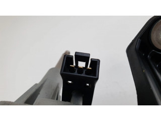 Моторчик заднего дворника 13256917 Opel Astra J