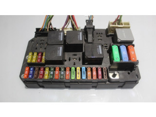 Блок предохранителей Jaguar XJ X351