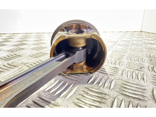  Поршень с шатуном  2399  Jaguar XJ X308  