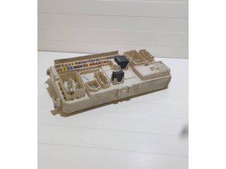 Блок предохранителей 31254903, 519096804   Volvo V50       