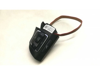 Кнопки рулевого колеса