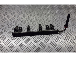 Топливная рампа Mitsubishi Colt CZ3