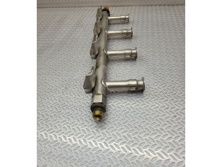 Топливная рампа 03F133320C   Skoda Yeti (5L)   для двигателя CBZB