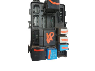 Блок предохранителей  91950-1G010   KIA Rio    