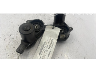 Pojistková skříňka Модуль управления ручным тормозом 98369258ZD Peugeot 208 2023