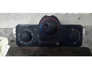 Блок управления климат-контролем 7701070472 Renault Clio III