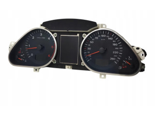 Přístrojová deska  Audi Q7 4L 2010   