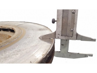 Передний тормозной диск BMW X5 F15 3.0