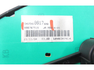 Přístrojová deska Citroen Berlingo 2005 9656801780, 9656801780