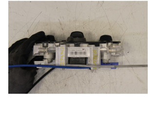 Блок управления климат-контролем    Dacia Duster