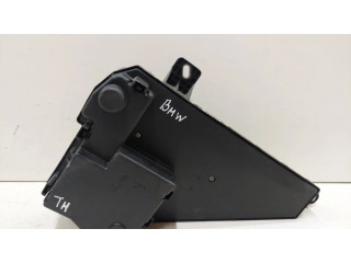 Pojistková skříňka 913883001, 9138830 BMW 5 E60 E61 2005