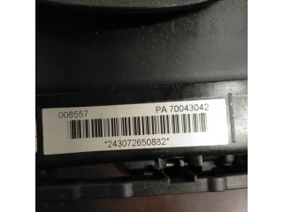 Подушка безопасности водителя 735504135 Fiat Grande Punto