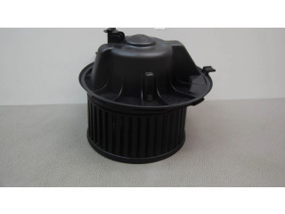 Вентилятор печки 1K1819015E Volkswagen Caddy