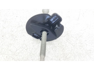 Крепежный винт (запасное колесо)