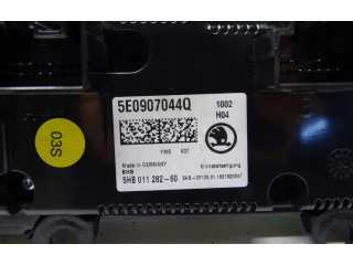 Блок управления климат-контролем 5E0907044Q Skoda Octavia Mk3 (5E)