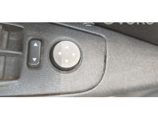 Зеркало электрическое        Fiat Grande Punto   -  года   