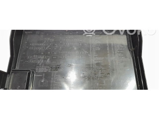 Блок предохранителей P68425200AB Jeep Grand Cherokee