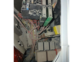 Блок предохранителей    Renault Clio II    