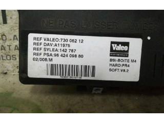   Pojistková skříňka 73006212, 0090012   Citroen Berlingo 2002