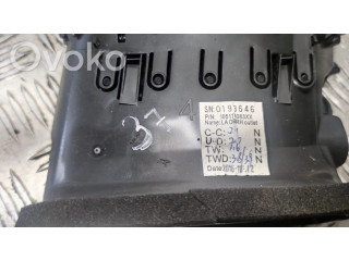 Боковая воздушная решётка