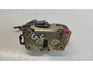 Zámek zadních dveří 678AA Dodge Caravan 2006