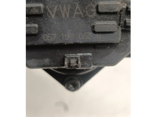 Turbodmychadlo Дроссельная заслонка 057128063B Audi Q7 4L