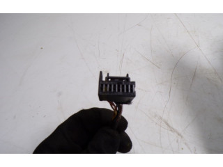 Зеркало электрическое        Skoda Yeti (5L)  2009 - 2017 года   