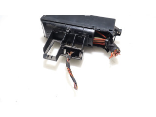 Pojistková skříňka Volkswagen Tiguan 2014