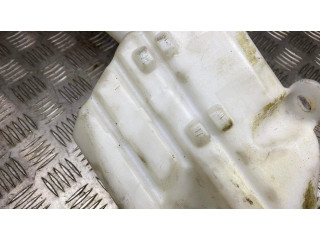 Бачок оконной жидкости    