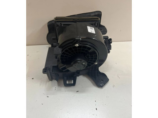 Вентилятор печки HB037KD45, 8727001530 Mazda 3 III