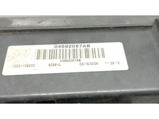 Блок предохранителей 04692087AB, 0001106200 Jeep Grand Cherokee (WK)
