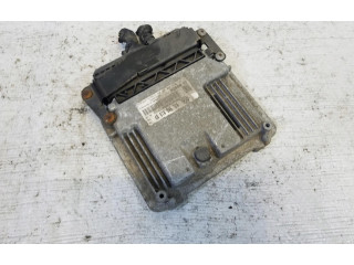 Блок управления двигателем Блок управления Skoda Yeti (5L)