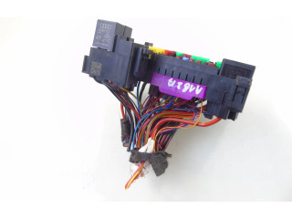 Блок предохранителей Audi A1  2018 -  года 2Q0937615A      