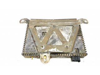 Радио/ проигрыватель CD/DVD / навигация