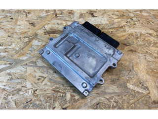 Блок управления двигателя 32253221   Volvo XC60