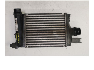 Интеркулер Dacia Sandero 0.9