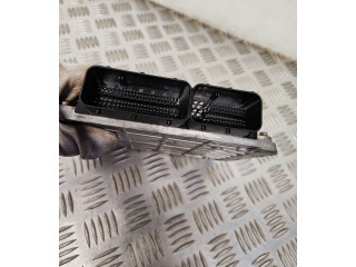 Блок управления двигателя 55585729 Opel Meriva B