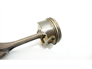 Поршень с шатуном