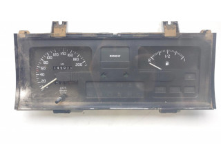 Панель приборов 7700423045   Renault Clio I       