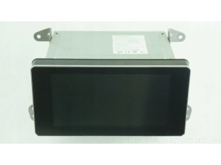 Радио/ проигрыватель CD/DVD / навигация