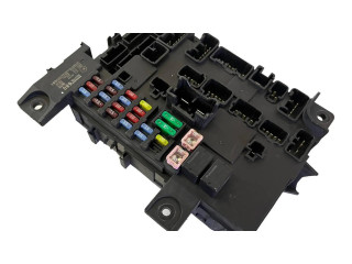 Блок предохранителей 8637B680 Mitsubishi Outlander