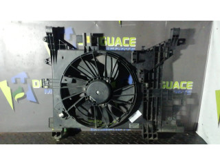 Вентилятор радиатора 214819914 Dacia Duster 1.5