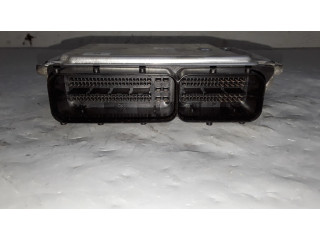 Řídící jednotka 03L906018CH, 03L906018BR Skoda Superb B6 (3T) 2011