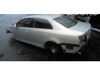 Зеркало электрическое        Volkswagen Jetta V  2005 - 2010 года   