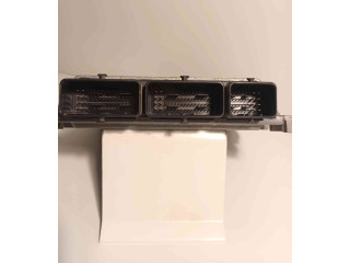 Блок управления двигателя 237102440R, S180095107A Dacia Duster