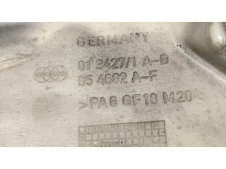 Крышка двигателя (отделка)