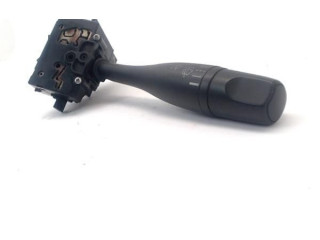 Ручка стеклоочистителей 252605F601   Nissan Vanette