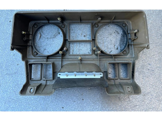 Přístrojová deska Mitsubishi Pajero 1989 MB736275