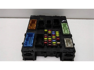   Pojistková skříňka DV6T14A073CD   Ford C-MAX II 2015