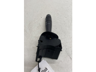 Ручка стеклоочистителей 6001551357   Dacia Sandero